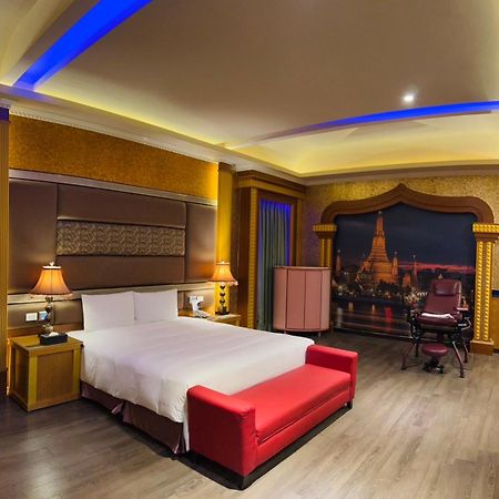 Pingtung Wei Feng Exquisite Motel Pintung Branch المظهر الخارجي الصورة