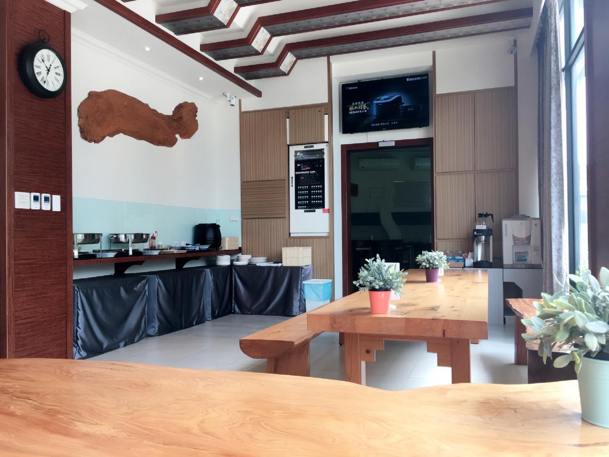 Pingtung Wei Feng Exquisite Motel Pintung Branch المظهر الخارجي الصورة