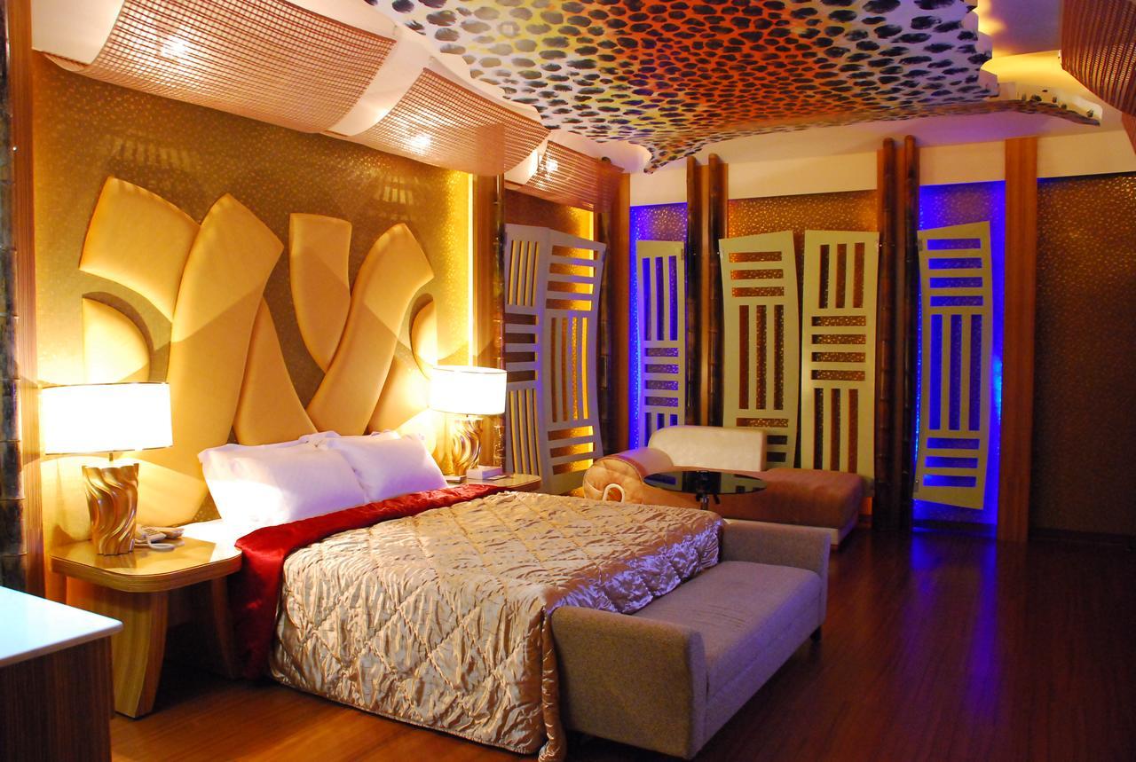 Pingtung Wei Feng Exquisite Motel Pintung Branch المظهر الخارجي الصورة
