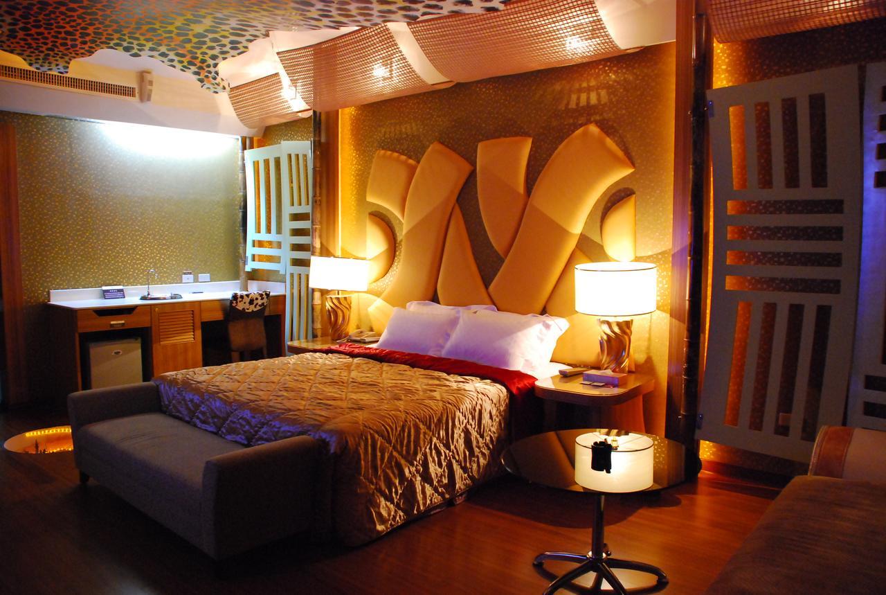 Pingtung Wei Feng Exquisite Motel Pintung Branch المظهر الخارجي الصورة